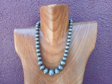 VINTAGE NAVAJO INDIAN SILVER GRADUATING SIZE BEAD PEARLS NECKLACE