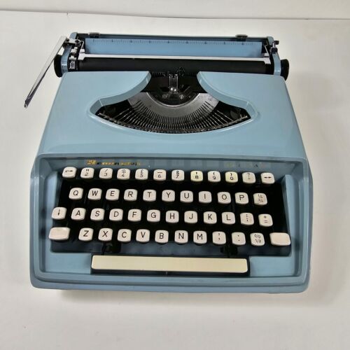 Remington Vintage Portable Light Blue Typewriter Made In Holland  - Picture 1 of 10
