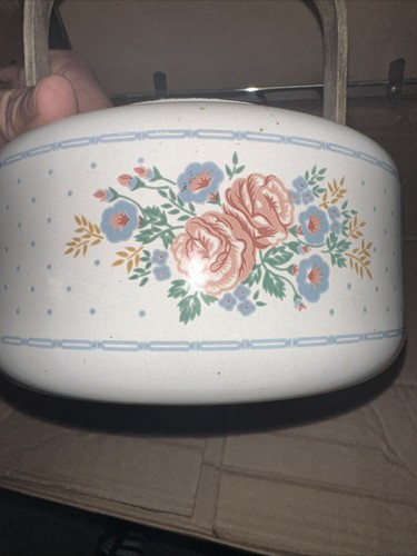 Old style tea kettle - Picture 6 of 8