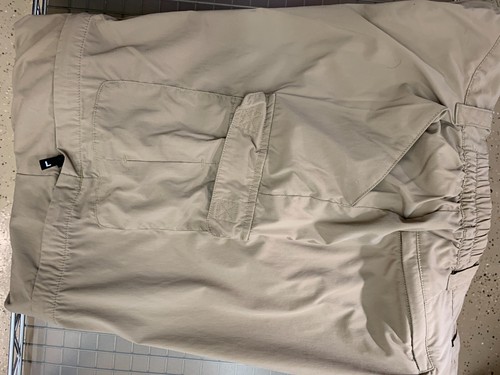 L.L. Bean Men's Convertible Zip Off Nylon Hiking Cargo Pants Shorts XL - Picture 6 of 8