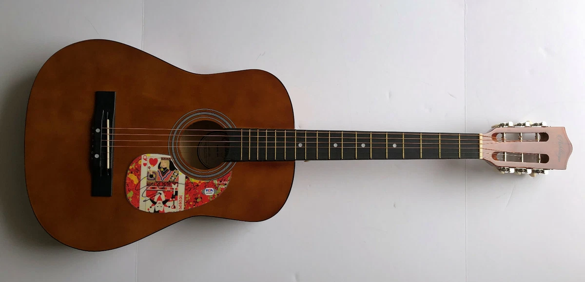ED SHEERAN SIGNED AUTOGRAPHED THE JOKER AND THE QUEEN ACOUSTIC GUITAR PSA