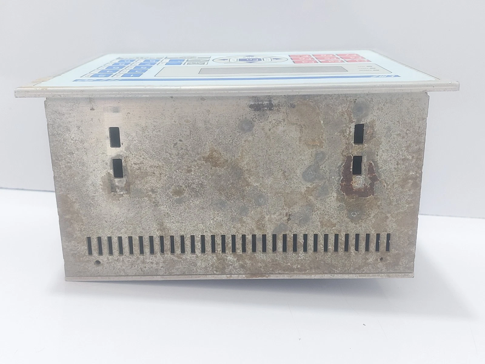 Operator PLC with integrated CAN interface