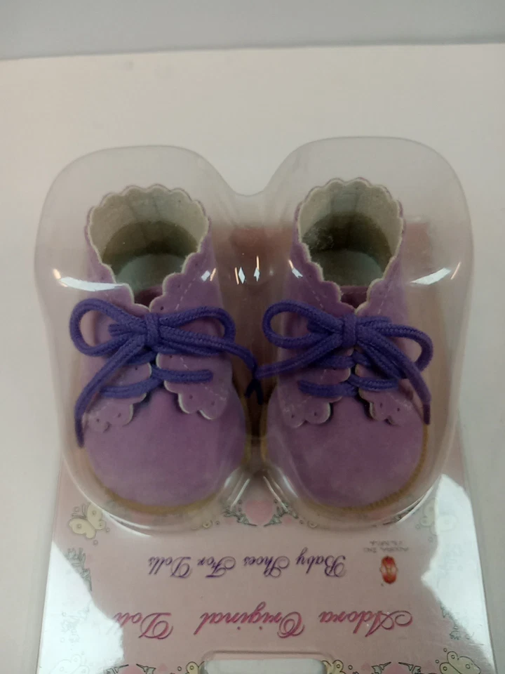 Muñeca Adora Original. Zapatos de bebé para muñecas. Foto 4 de 4