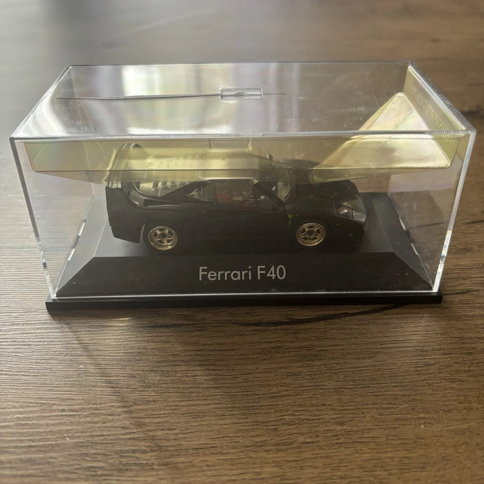 Herpa - Ferrari F40 1/43 - Immagine 2 di 4