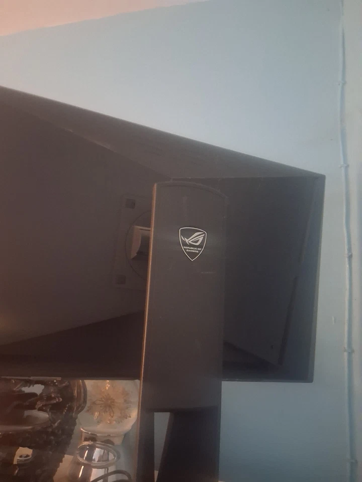 ASUS VG245H 24-inch Full HD Gaming Monitor ,Black, Vertical Slide Stand - Image 2 of 4