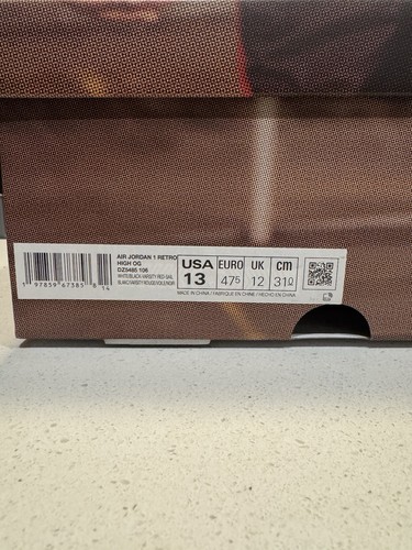 Air Jordan 1 Black Toe Reimagined - Picture 3 of 4