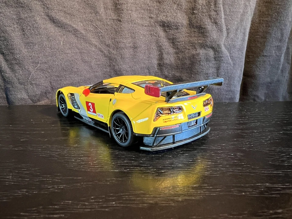 2016 雪佛兰 Corvette C7 R 压铸 1: 36 比例 5 英寸玩具赛车 IMSA GTLM 雪佛兰 — 第 4/4 张图片