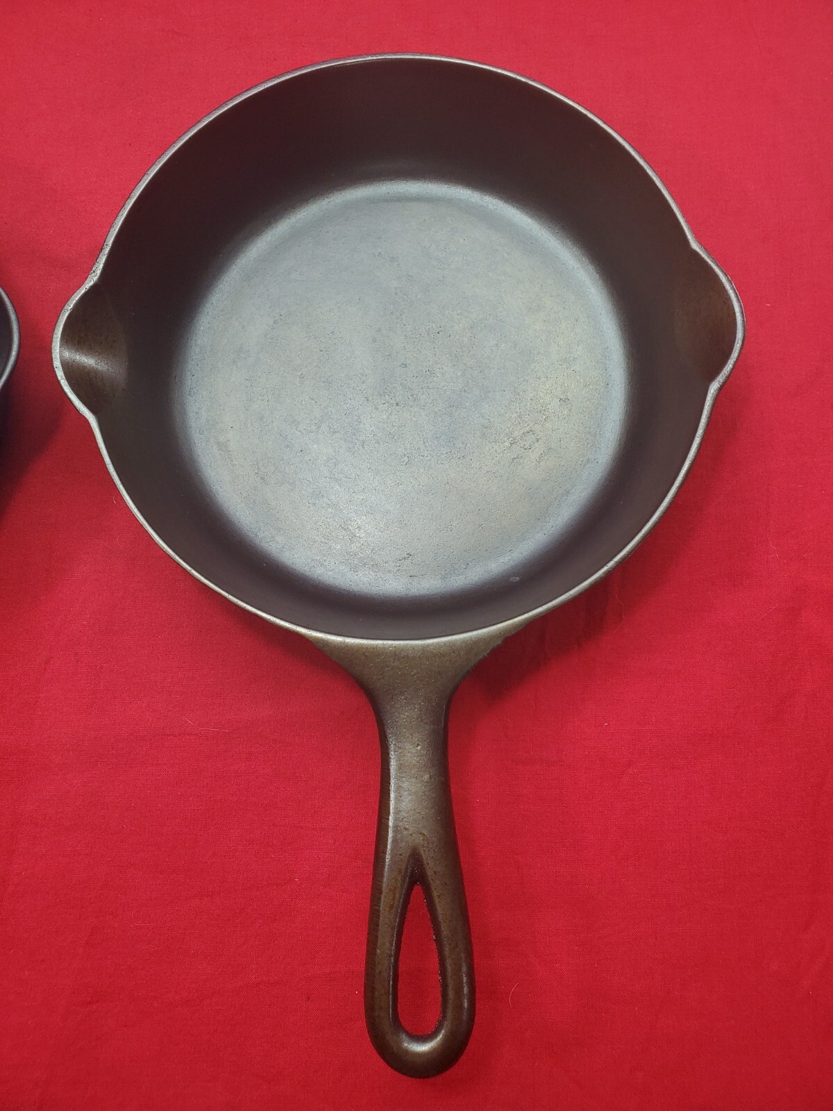 Both Variations Rare Pre Griswold Artistic ERIE 5 Cast Iron Skillets 724 & 3348 eBay