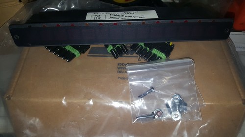 NEW FLYER / TELLTALE INDICATOR STRIP LED LOW FLOOR P/N 120805. - Picture 4 of 5