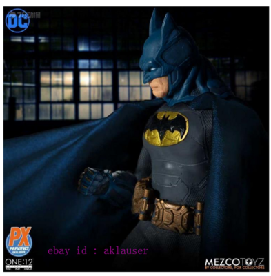 Mezco Toyz 1/12 Batman: Supreme Knight Action Figure Toy Model In