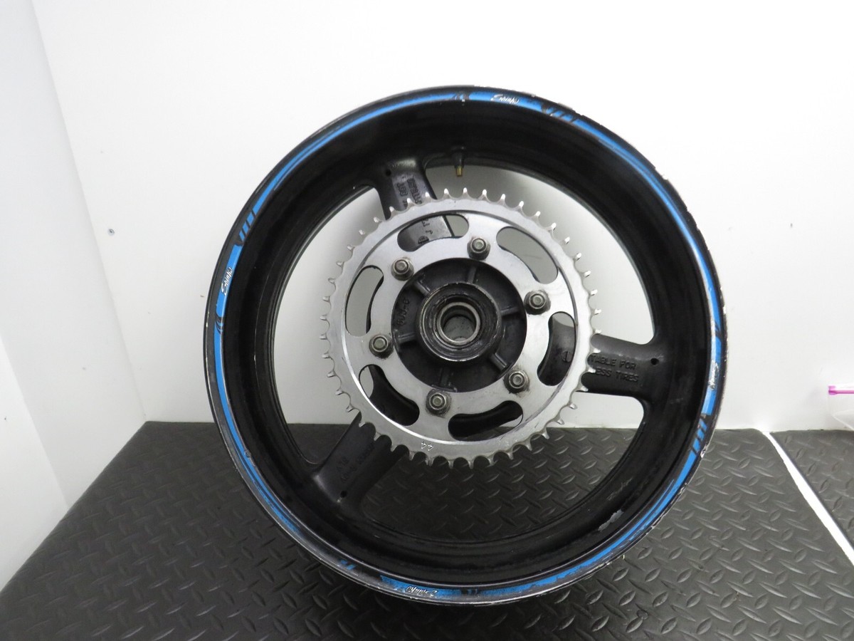 04 05 YAMAHA FZ1 FZ 1000 REAR WHEEL OEM REAR RIM HAS A DING 5LV
