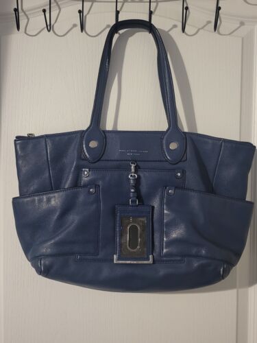 MARC by Marc Jacobs Preppy Leather NAVY Haley Tote - Picture 1 of 9