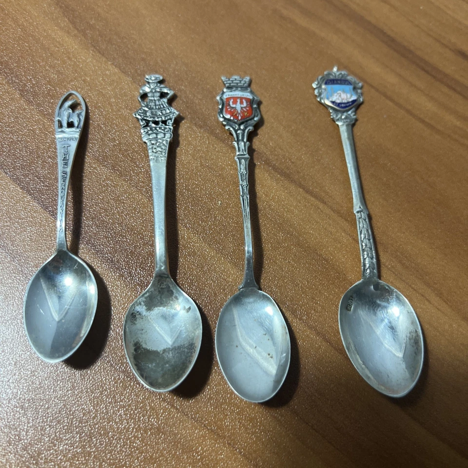 Cucharas vintage de plata de ley recuerdos coleccionables 8 en total Foto 3 de 4