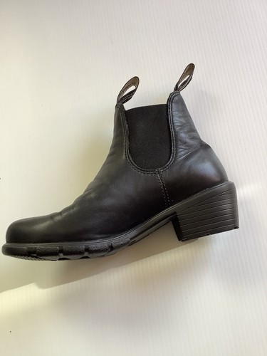 Blundstone boots Women's Size 6/36 - Picture 4 of 12