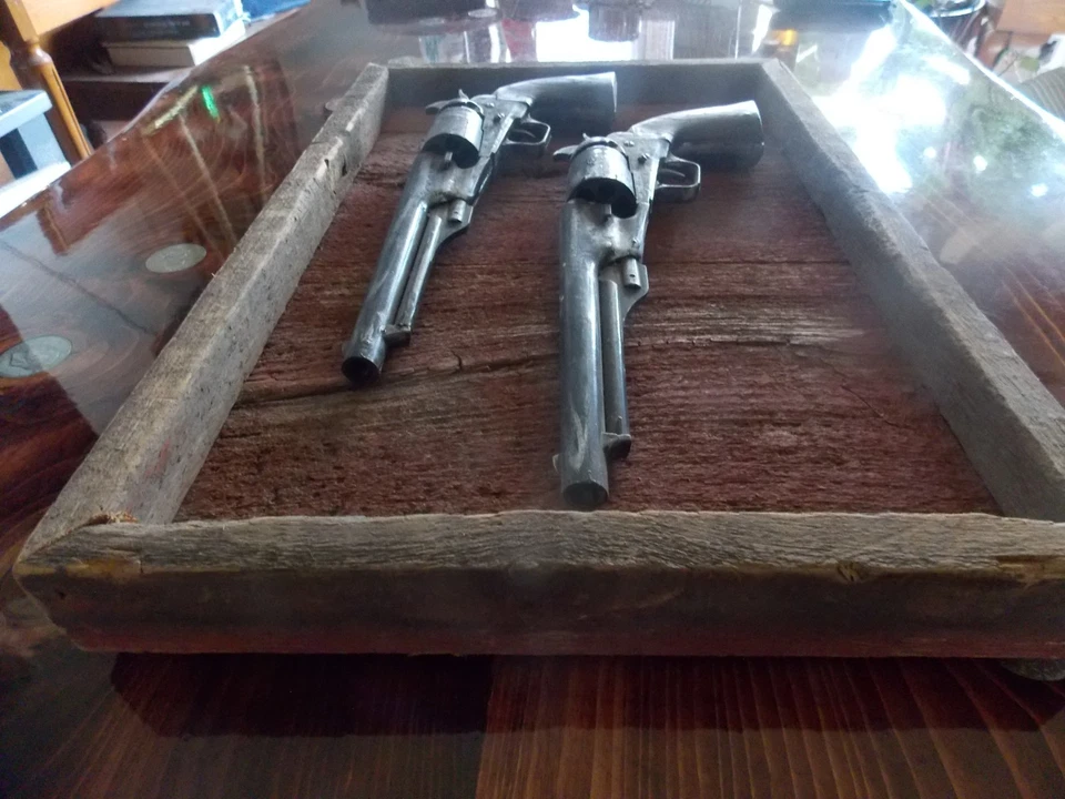 Pistolas Mosquete Western 3D De Colección 20" × 14 Pistola Arte de Pared Marco de Madera Decoración Vaquero Foto 3 de 4