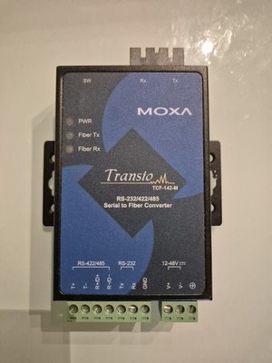 (GEBRAUCHT) MOXA TCF-142-M-SC - RS-485/232/422 to Multimode Optical Media Converter
