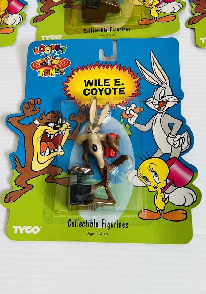 Juego de 6 figuras de juguete coleccionables TYCO Warner Brothers Looney Tunes 1994 Foto 2 de 4