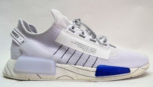 adidas boost marque aux 3 bandes