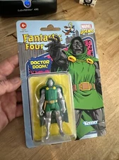 Doctor Doom Super Heroes MARVEL COMICS Legends Toy Figure Figurine Kenner Hasbro