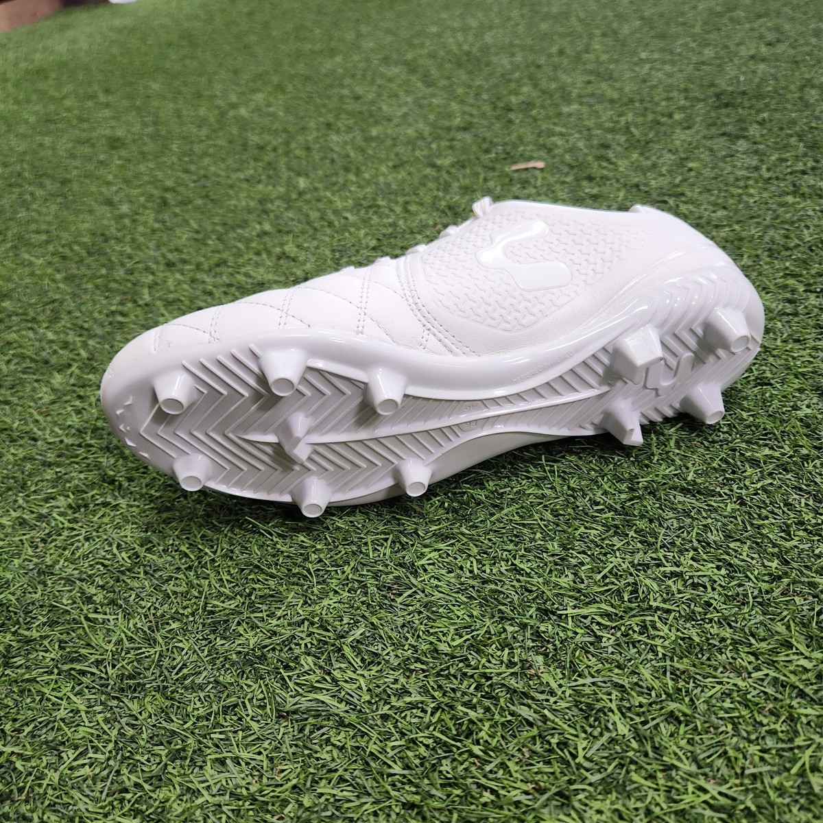 りーちろー　2 Charly Legendario 2.0 LT Men's Soccer Shoes White | eBay