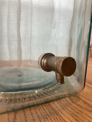 Vtg 5 Gallons Beverage Dispenser Italian Hexagon Green Tint Glass Brass Spigot - Picture 2 of 11