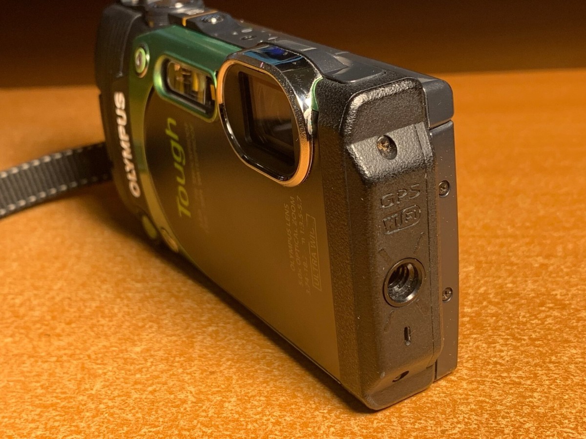 OLYMPUS Stylus Tough TG-870 Digital Camera (SCREEN DEAD OLYMPUS Stylus Tough TG-870 Digital Camera (SCREEN DEAD