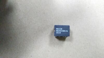   MAX543BEJA 12-Bit 1-  R-2R   CDIP8 X 1PC #E7*