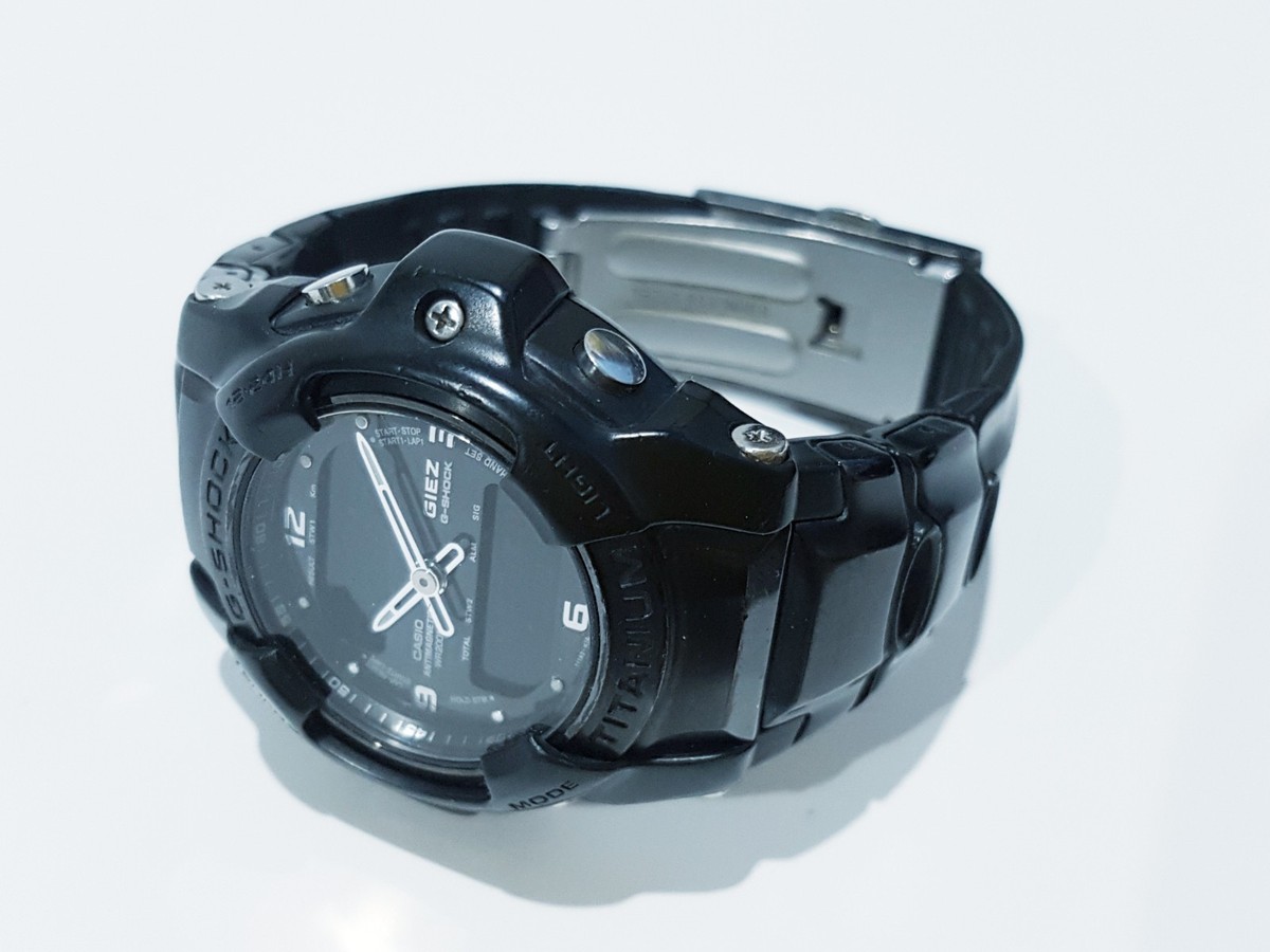 電池新品 CASIO G-SHOCK GIEZ GS-300 ブラック Vintage Premium G-Shock Titanium GS-300 Black Edition Dual Time