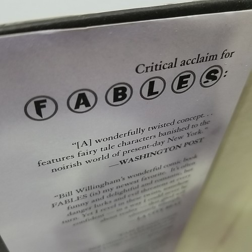 Fables 1001 Nights of Snowfall Hardcover Bill Willingham - Imagen 4 de 10