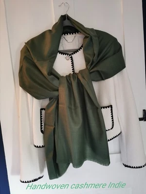 Cashmere Pashmina Wool Wrap 100 % Handwoven Shawl Scarf Travel Indie Beautiful - Image 1 of 4
