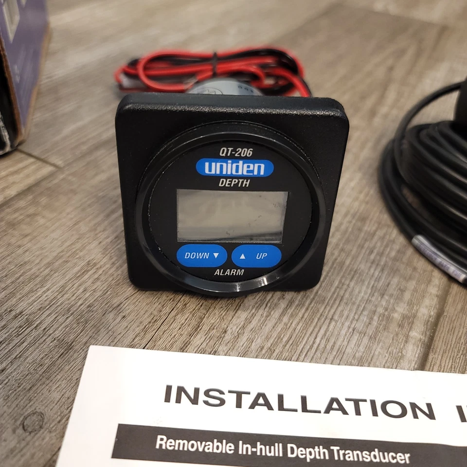 Uniden QT206HP Digital Depth Sounder Qt-206HP Gauge Alarm w/ Transducer Black - Image 3 of 4