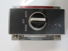 Allen Bradley 800H-R3HA7 Pushbutton Station w/ Enclosure 800H-1HZX7 Ser. T