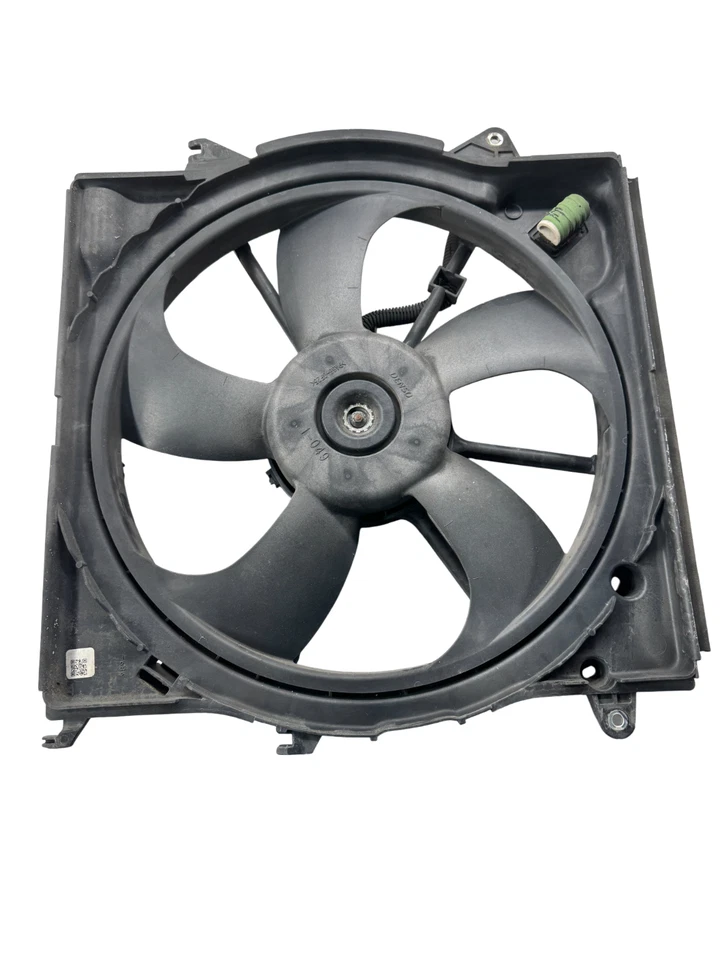 2015-2017 Hyundai Sonata Radiator Cooling Fan Motor Genuine OEM AA422750-9242 - Image 4 of 4