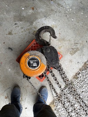 Central Machinery HS Type 10 Ton Chain Block Hoist Heavy Duty