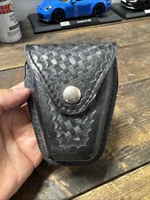 Safariland 190 Handcuff Pouch Basket Weave Black Leather Top Flap Hidden Snap