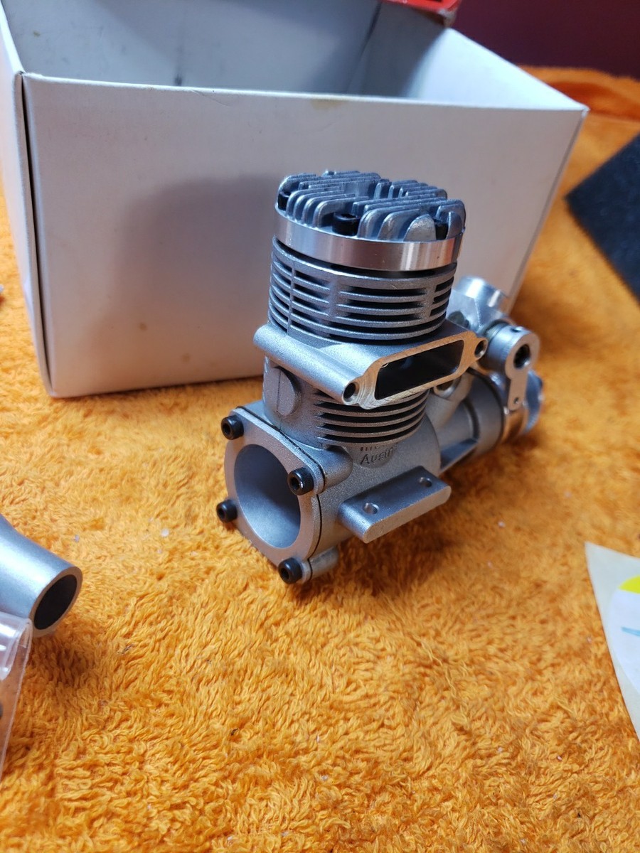 Webra Engine - Webra Speed 40 GT W/TNII Carb & Muffler - New