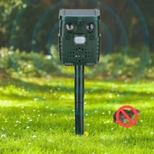 ABS Plastic Ultrasonic Sound White Light Flashing Solar Animal Repeller