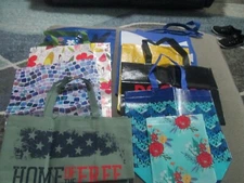 REUSEABLE SHOPPING BAGS - LOT OF 17 - VARIETY OF SIZES - NEW