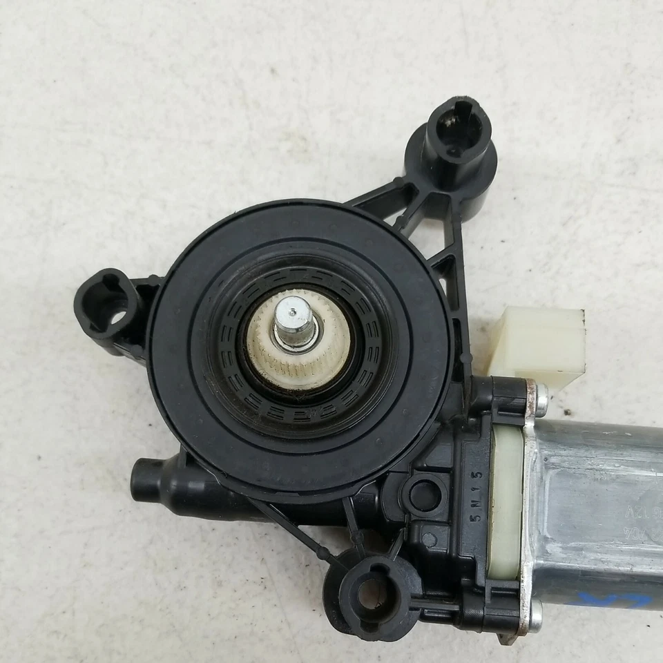 Audi A4 2017-2019 ventana lateral del pasajero delantero derecho motor eléctrico OEM 8W0959802 Foto 2 de 4