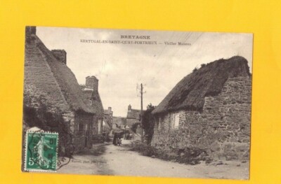 KERTUGAL / SAINT-QUAY PORTRIEUX (22) Belebte Hüttenvillen 1910