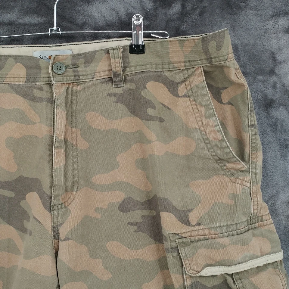 Pantalones Cortos Sun River Clothing Carga Patrón Camuflaje Para Hombre Talla 42 Bosque Foto 3 de 4