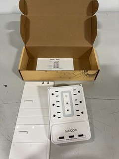 Sharper Image Socket Shelf Cordless Wall 6 Outlet Extender White