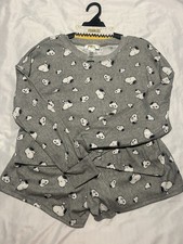     Peanuts Snoopy Pajama Set Gray 2-Piece Sleepwear Shorts  Shirt Size Med    
