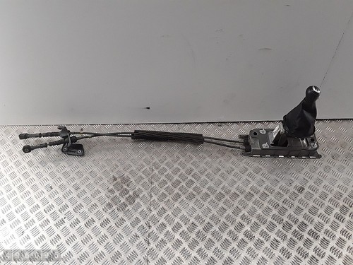 2014 VW BEETLE SCHALTKULISSE DIESEL SCHALTGETRIEBE 2000 DIESEL 1K0711049CD