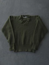 Vintage 1970s Dorothea Knitting Mills LTD. Green Wool V-neck Military Sweater M