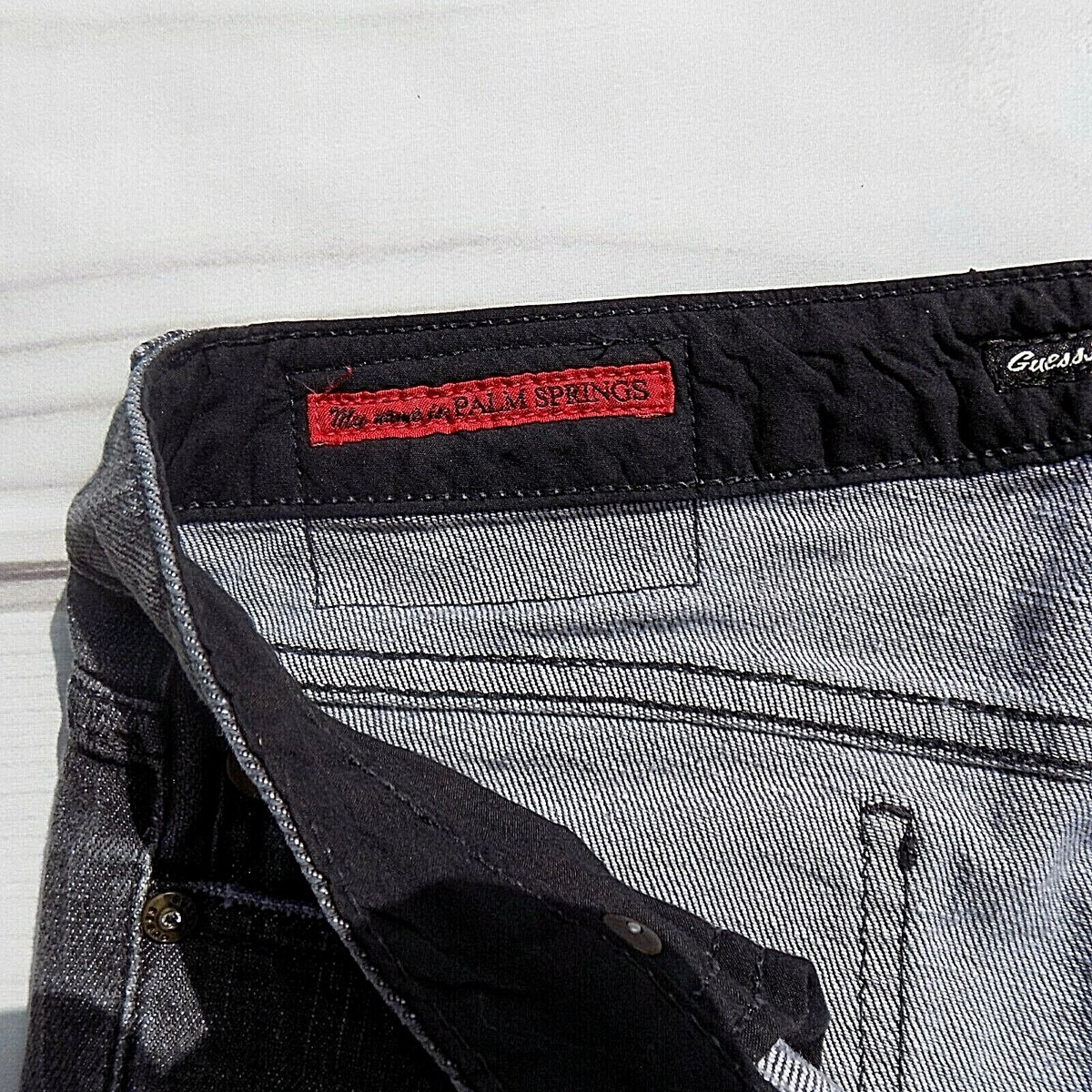 Jean GUESS Palm Springs - Taille 38, Gris, Bootcut, Longueur 84 Cm, Occasion Très Bon état