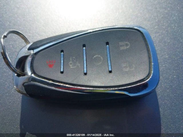 Vidrio de ventilación de puerta delantera derecha usado se adapta a: Chevrolet Cruze VIN B 2017 cuarto dígito Foto 2 de 4