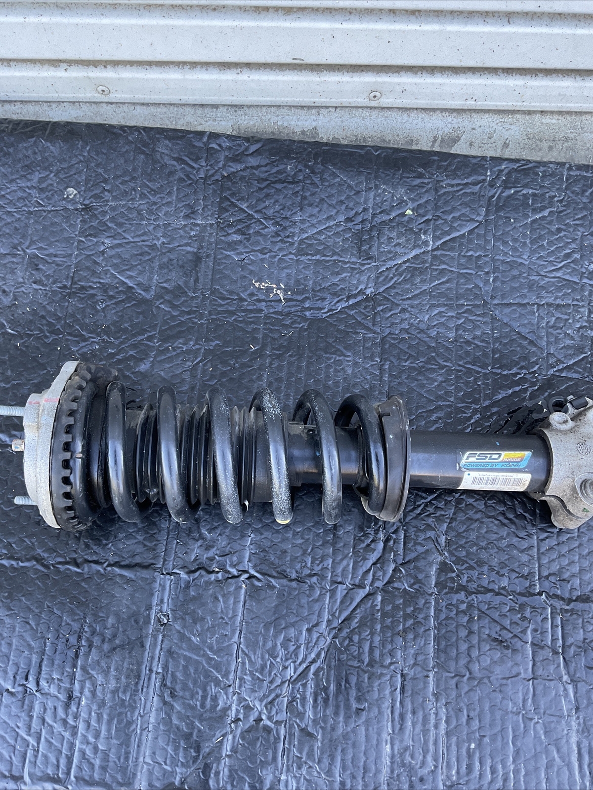 14-17 Maserati Ghibli Front Left or Right Side Shock Strut Absorber OEM DE230886