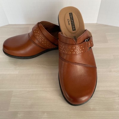 NWT! Women s Clarks Leisa Sadie Clogs Size 5.5