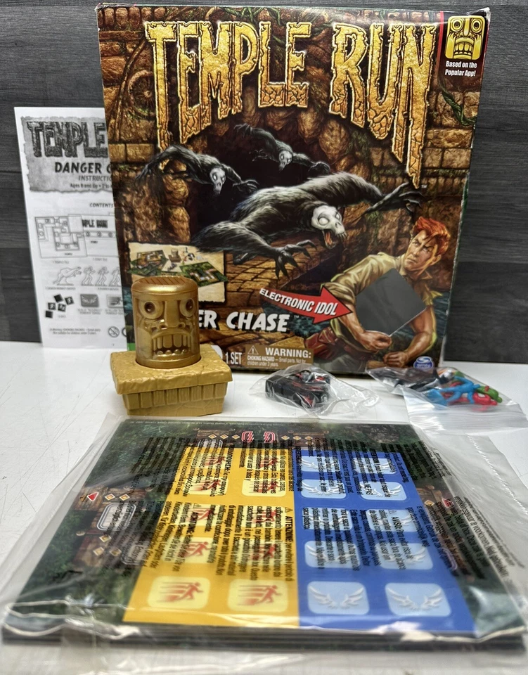 NEW IN BOX SEALED TEMPLE RUN: DANGER CHASE Board Game Spin Master Sprint - Image 3 of 4